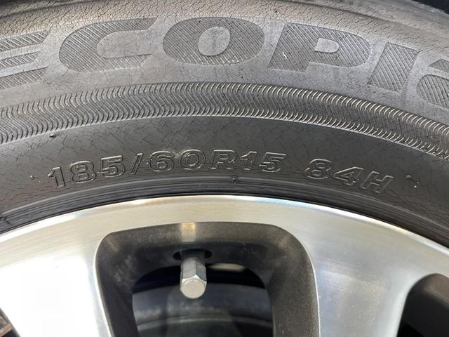 アクア リルヴィーG 純正SDナビ バックカメラ 衝突被害軽減 禁煙車 ドラレコ スマートキー LED シートヒーター ETC クルコン オートハイビーム オートライト オートエアコン 純正15インチアルミ(61枚目)