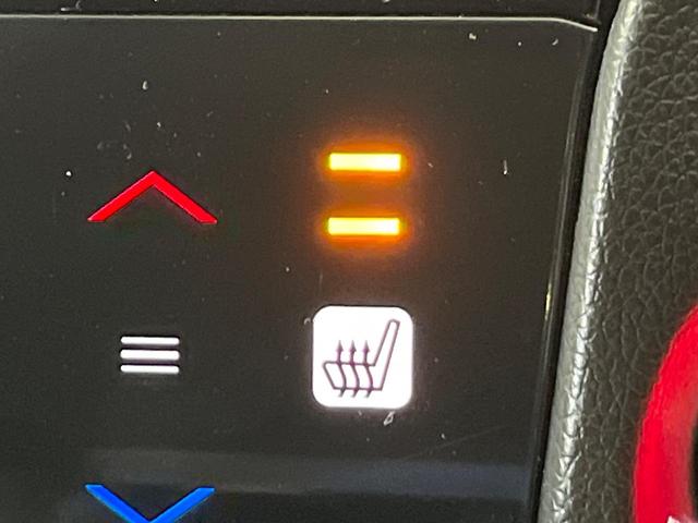 シャトル ハイブリッドＺ　ホンダセンシング　純正ＳＤナビ　バックカメラ　ホンダセンシング　アダプティブクルーズコントロール　シートヒーター　ＥＴＣ　ドライブレコーダー　Ｂｌｕｅｔｏｏｔｈ接続　電動格納ミラー　オートエアコン　オートライト（7枚目）