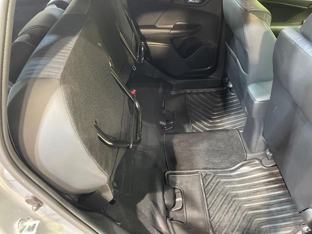 シャトル ハイブリッドＺ　ホンダセンシング　純正ＳＤナビ　バックカメラ　ホンダセンシング　アダプティブクルーズコントロール　シートヒーター　ＥＴＣ　ドライブレコーダー　Ｂｌｕｅｔｏｏｔｈ接続　電動格納ミラー　オートエアコン　オートライト（51枚目）