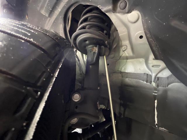 カローラフィールダー ハイブリッド EX SDナビ バックカメラ 衝突被害軽減システム 禁煙車 スマートキー ビルトインETC オートハイビーム 車線逸脱警報 オートライト オートエアコン CD(54枚目)