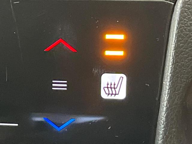 シャトル ハイブリッドZ 純正SDナビ バックカメラ 衝突被害軽減システム 禁煙車 ハーフレザーシート スマートキー LEDヘッド ビルトインETC クルーズコントロール オートライト デュアルエアコン 純正16インチアルミ(7枚目)