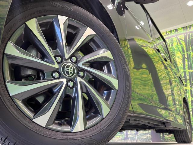 ヴォクシー ハイブリッドS-Z 快適利便PKG 純正14型後席モニター 純正10.5インチナビ デジタルインナーミラー 電動サイドステップ 両側パワースライドドア オートマチックハイビーム 衝突軽減システム バックカメラ(14枚目)