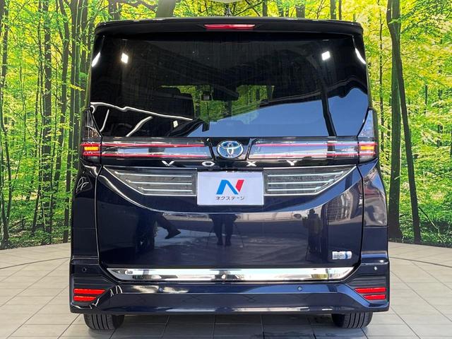 ヴォクシー ハイブリッドS-Z 快適利便PKG 純正14型後席モニター 純正10.5インチナビ デジタルインナーミラー 電動サイドステップ 両側パワースライドドア オートマチックハイビーム 衝突軽減システム バックカメラ(16枚目)