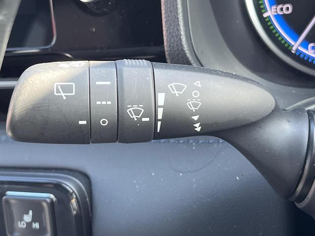 ヴォクシー ハイブリッドS-Z 快適利便PKG 純正14型後席モニター 純正10.5インチナビ デジタルインナーミラー 電動サイドステップ 両側パワースライドドア オートマチックハイビーム 衝突軽減システム バックカメラ(36枚目)