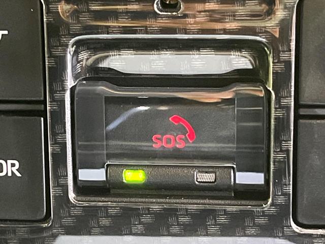 ヴォクシー ハイブリッドS-Z 快適利便PKG 純正14型後席モニター 純正10.5インチナビ デジタルインナーミラー 電動サイドステップ 両側パワースライドドア オートマチックハイビーム 衝突軽減システム バックカメラ(44枚目)