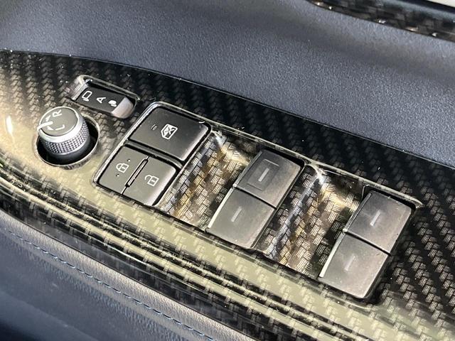ヴォクシー ハイブリッドS-Z 快適利便PKG 純正14型後席モニター 純正10.5インチナビ デジタルインナーミラー 電動サイドステップ 両側パワースライドドア オートマチックハイビーム 衝突軽減システム バックカメラ(47枚目)