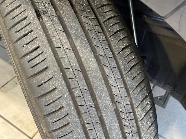 ヴォクシー ハイブリッドS-Z 快適利便PKG 純正14型後席モニター 純正10.5インチナビ デジタルインナーミラー 電動サイドステップ 両側パワースライドドア オートマチックハイビーム 衝突軽減システム バックカメラ(71枚目)