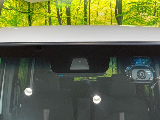 Ｎ－ＢＯＸカスタム Ｇ・Ｌホンダセンシング　電動スライドドア　純正８型ナビ　バックカメラ　衝突被害軽減システム　レーダークルーズ　禁煙車　ドラレコ　スマートキー　ＬＥＤヘッド　ビルトインＥＴＣ　オートハイビーム　オートライト（3枚目）