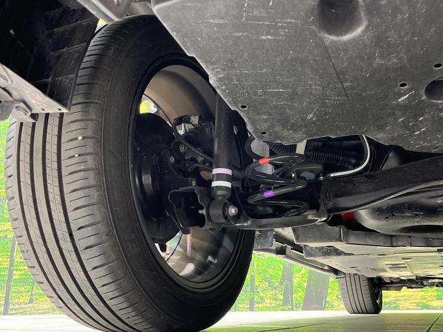 ヤリスクロス ハイブリッドＺ　モデリスタエアロ　純正８インチディスプレイオーディオ　全周囲カメラ　衝突軽減システム　レーダークルーズ　禁煙車　ハーフレザーシート　パワーシート　コーナーセンサー　ＬＥＤヘッド　ＥＴＣ（19枚目）