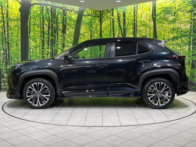 ヤリスクロス ハイブリッドＺ　モデリスタエアロ　純正８インチディスプレイオーディオ　全周囲カメラ　衝突軽減システム　レーダークルーズ　禁煙車　ハーフレザーシート　パワーシート　コーナーセンサー　ＬＥＤヘッド　ＥＴＣ（30枚目）