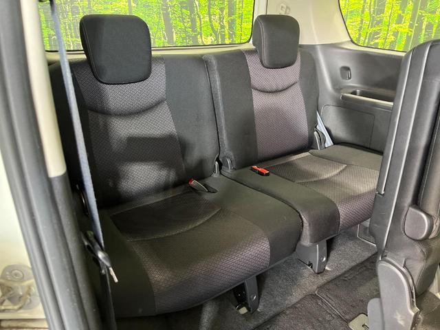 セレナ ハイウェイスター　Ｓ－ハイブリッド　Ｖセレクション　両側電動ドア　後席モニター　ＳＤナビ　バックカメラ　禁煙車　スマートキー　ＨＩＤヘッド　ビルトインＥＴＣ　クルコン　純正１６インチアルミ　オートライト　オートエアコン　ＣＤ　ＤＶＤ再生　フルセグ（10枚目）