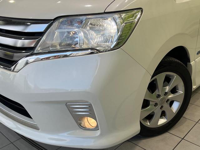 セレナ ハイウェイスター　Ｓ－ハイブリッド　Ｖセレクション　両側電動ドア　後席モニター　ＳＤナビ　バックカメラ　禁煙車　スマートキー　ＨＩＤヘッド　ビルトインＥＴＣ　クルコン　純正１６インチアルミ　オートライト　オートエアコン　ＣＤ　ＤＶＤ再生　フルセグ（13枚目）