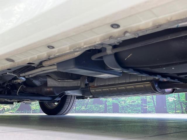 セレナ ハイウェイスター　Ｓ－ハイブリッド　Ｖセレクション　両側電動ドア　後席モニター　ＳＤナビ　バックカメラ　禁煙車　スマートキー　ＨＩＤヘッド　ビルトインＥＴＣ　クルコン　純正１６インチアルミ　オートライト　オートエアコン　ＣＤ　ＤＶＤ再生　フルセグ（61枚目）