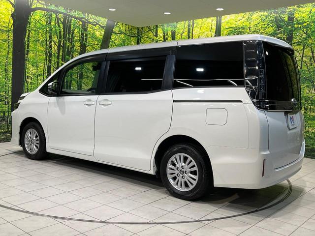 ヴォクシー V 両側電動ドア 後席モニター 9インチナビ バックカメラ 衝突被害軽減システム 禁煙車 ドラレコ スマートキー LEDヘッド ビルトインETC クルコン 純正15インチアルミ オートハイビーム(22枚目)