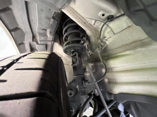 スペーシア Ｘ　純正ナビ　バックカメラ　電動スライドドア　オートエアコン　スマートキー　オートライト　ＨＩＤヘッドライト　アイドリングストップ　ＴＶ視聴　盗難防止システム（20枚目）