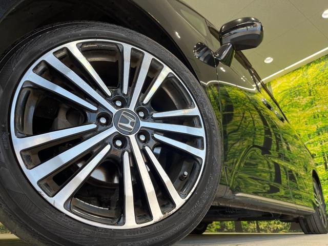 オデッセイ アブソルート・ＥＸ　メーカー純正ナビ　バックカメラ　１０．２インチ後席モニター　クルーズコントロール　両側パワースライドドア　ブラインドスポットモニター　ＬＥＤヘッドライト　ＥＴＣ　パワーシート（14枚目）