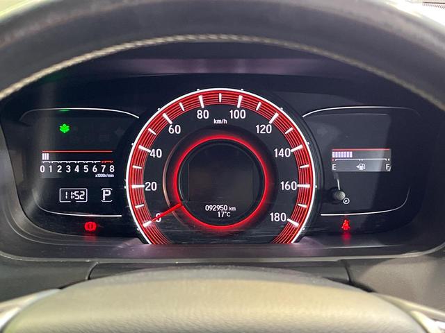 オデッセイ アブソルート・ＥＸ　メーカー純正ナビ　バックカメラ　１０．２インチ後席モニター　クルーズコントロール　両側パワースライドドア　ブラインドスポットモニター　ＬＥＤヘッドライト　ＥＴＣ　パワーシート（25枚目）