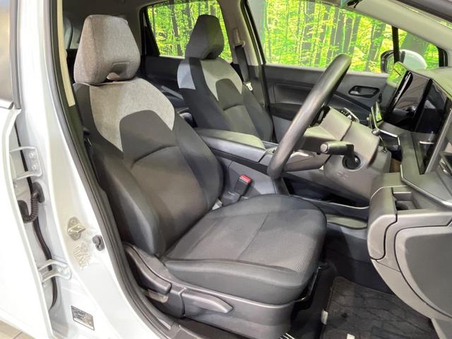 ノート Ｓ　純正９インチナビ　アラウンドビューモニター　インテリジェントエマージェンシーブレーキ　ＥＴＣ　ドライブレコーダー　Ｂｌｕｅｔｏｏｔｈ接続　スマートキー＆プッシュスタート　オートエアコン　オートライト（8枚目）