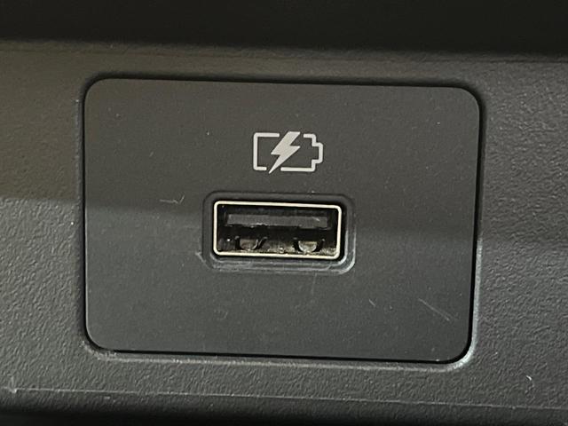 ノート Ｓ　純正９インチナビ　アラウンドビューモニター　インテリジェントエマージェンシーブレーキ　ＥＴＣ　ドライブレコーダー　Ｂｌｕｅｔｏｏｔｈ接続　スマートキー＆プッシュスタート　オートエアコン　オートライト（29枚目）