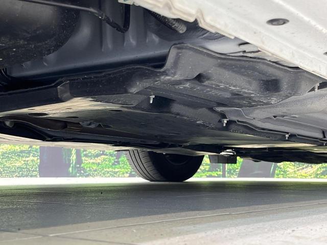 ノート Ｓ　純正９インチナビ　アラウンドビューモニター　インテリジェントエマージェンシーブレーキ　ＥＴＣ　ドライブレコーダー　Ｂｌｕｅｔｏｏｔｈ接続　スマートキー＆プッシュスタート　オートエアコン　オートライト（57枚目）