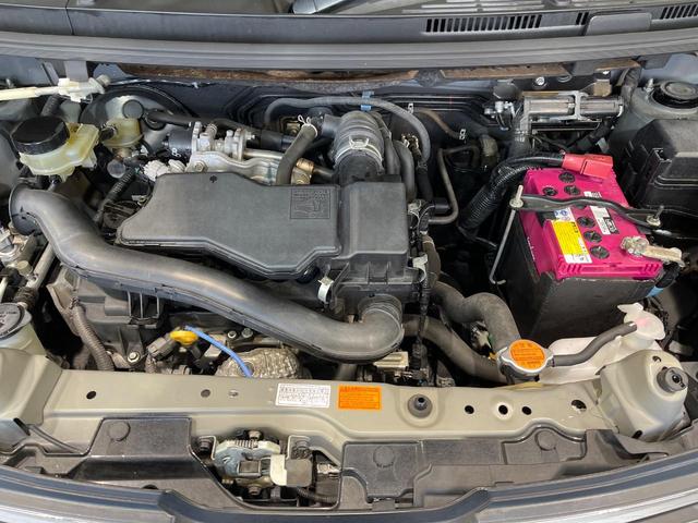 ルーミー カスタムＧ　Ｓ　後席モニター　純正９型ナビ　両側電動ドア　バックカメラ　衝突被害軽減システム　禁煙車　ドラレコ　スマートキー　ＬＥＤヘッド　ビルトインＥＴＣ　クルコン　純正１４インチアルミ　オートライト（18枚目）