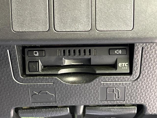 ルーミー カスタムＧ　Ｓ　後席モニター　純正９型ナビ　両側電動ドア　バックカメラ　衝突被害軽減システム　禁煙車　ドラレコ　スマートキー　ＬＥＤヘッド　ビルトインＥＴＣ　クルコン　純正１４インチアルミ　オートライト（23枚目）