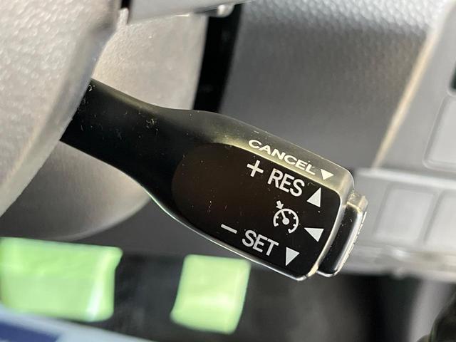 ルーミー カスタムＧ　Ｓ　後席モニター　純正９型ナビ　両側電動ドア　バックカメラ　衝突被害軽減システム　禁煙車　ドラレコ　スマートキー　ＬＥＤヘッド　ビルトインＥＴＣ　クルコン　純正１４インチアルミ　オートライト（31枚目）