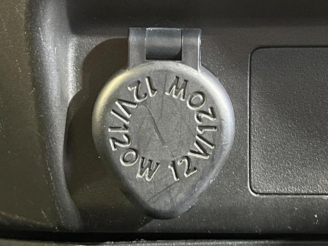 ルーミー カスタムＧ　Ｓ　後席モニター　純正９型ナビ　両側電動ドア　バックカメラ　衝突被害軽減システム　禁煙車　ドラレコ　スマートキー　ＬＥＤヘッド　ビルトインＥＴＣ　クルコン　純正１４インチアルミ　オートライト（37枚目）