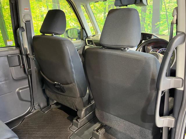 ルーミー カスタムＧ　Ｓ　後席モニター　純正９型ナビ　両側電動ドア　バックカメラ　衝突被害軽減システム　禁煙車　ドラレコ　スマートキー　ＬＥＤヘッド　ビルトインＥＴＣ　クルコン　純正１４インチアルミ　オートライト（44枚目）