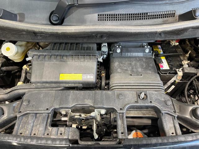 ルークス ハイウェイスター　Ｇターボプロパイロットエディション　両側電動ドア　ターボ　純正９型ナビ　全周囲カメラ　衝突被害軽減システム　プロパイロット　禁煙車　ドラレコ　コーナーセンサー　ＬＥＤヘッド　ＥＴＣ　純正１５インチアルミ　車線逸脱警報　オートライト（18枚目）