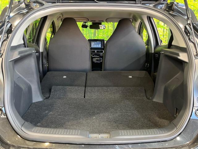 アクア Ｘ　純正ナビ　トヨタセーフティセンス　レーダークルーズコントロール　ＥＴＣ　オートハイビーム　ドライブレコーダー　スマートキー＆プッシュスタート　Ｂｌｕｅｔｏｏｔｈ接続　オートライト　オートエアコン（10枚目）