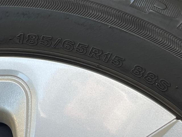 アクア Ｘ　純正ナビ　トヨタセーフティセンス　レーダークルーズコントロール　ＥＴＣ　オートハイビーム　ドライブレコーダー　スマートキー＆プッシュスタート　Ｂｌｕｅｔｏｏｔｈ接続　オートライト　オートエアコン（52枚目）