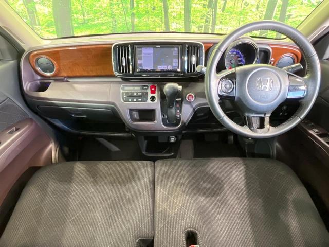 Ｎ－ＯＮＥ プレミアム　ＳＤナビ　バックカメラ　衝突被害軽減システム　禁煙車　ドラレコ　スマートキー　ＨＩＤヘッド　ビルトインＥＴＣ　純正１５インチアルミ　オートライト　オートエアコン　ＣＤ　地デジ（2枚目）