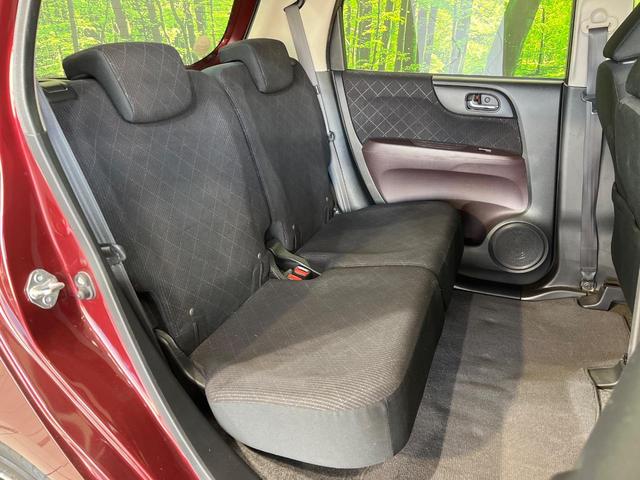 Ｎ－ＯＮＥ プレミアム　ＳＤナビ　バックカメラ　衝突被害軽減システム　禁煙車　ドラレコ　スマートキー　ＨＩＤヘッド　ビルトインＥＴＣ　純正１５インチアルミ　オートライト　オートエアコン　ＣＤ　地デジ（9枚目）