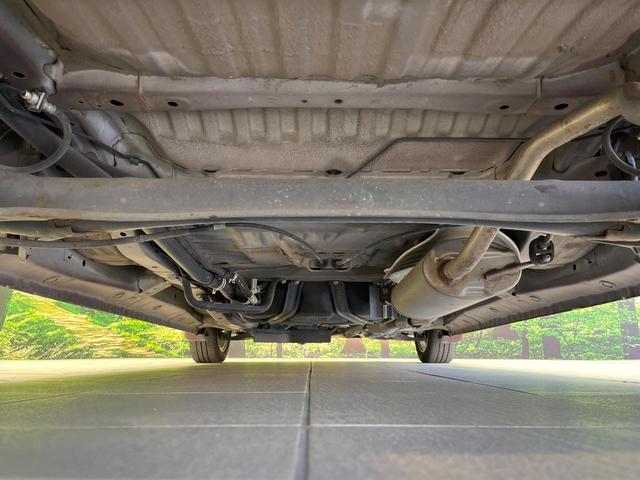 Ｎ－ＯＮＥ プレミアム　ＳＤナビ　バックカメラ　衝突被害軽減システム　禁煙車　ドラレコ　スマートキー　ＨＩＤヘッド　ビルトインＥＴＣ　純正１５インチアルミ　オートライト　オートエアコン　ＣＤ　地デジ（19枚目）