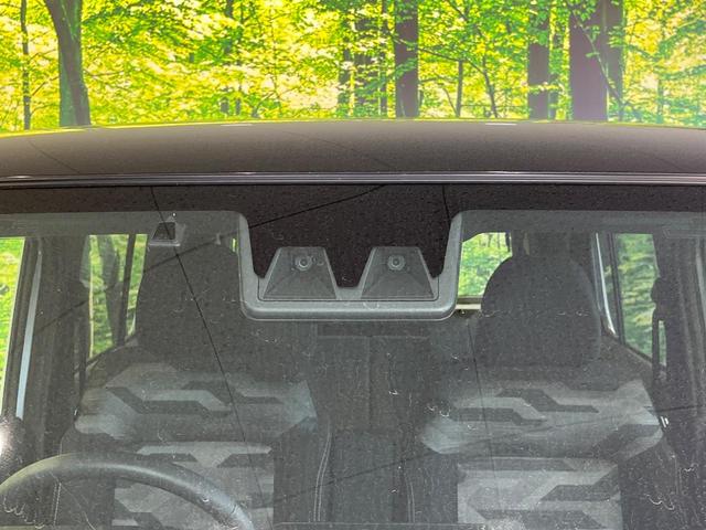 タフト Ｇ　ダーククロムベンチャー　ガラスルーフ　ＳＤナビ　バックカメラ　スマートアシスト　シートヒーター　スマートキー＆プッシュスタート　Ｂｌｕｅｔｏｏｔｈ接続　アイドリングストップ　ＥＴＣ　電動格納ミラー　オートライト（4枚目）