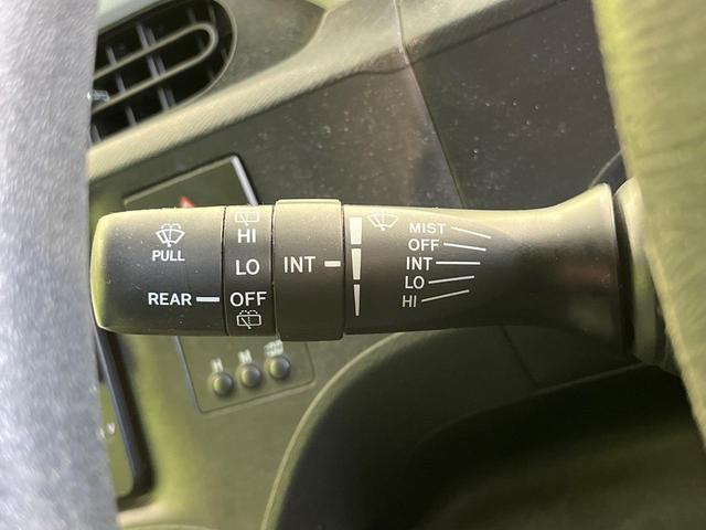 アクア Ｓ　純正ナビ　バックカメラ　ドラレコ　スマートキー　ＥＴＣ　純正１５インチアルミ　オートライト　オートエアコン　Ｂｌｕｅｔｏｏｔｈ　ＣＤ　ＤＶＤ再生　フルセグ（28枚目）