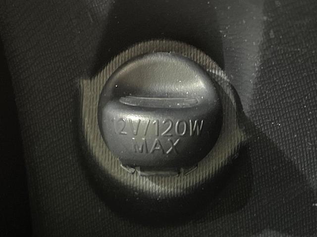 アクア Ｓ　純正ナビ　バックカメラ　ドラレコ　スマートキー　ＥＴＣ　純正１５インチアルミ　オートライト　オートエアコン　Ｂｌｕｅｔｏｏｔｈ　ＣＤ　ＤＶＤ再生　フルセグ（31枚目）