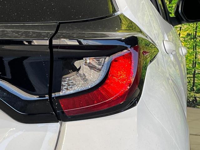 ヤリス X 純正ナビ バックカメラ 衝突軽減システム クリアランスソナー ETC オートマチックハイビーム オートライト スマートキー 盗難防止システム 電動格納ミラー 衝突安全ボディ Bluetooth接続(46枚目)