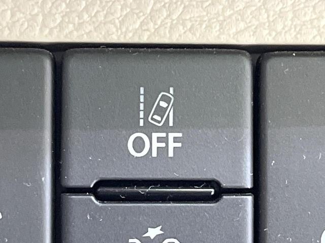 アルトラパン Ｘ　ＳＤナビ　バックカメラ　衝突被害軽減　禁煙車　ドラレコ　コーナーセンサー　スマートキー　ＨＩＤ　ビルトインＥＴＣ　純正１４インチアルミ　オートライト　オートエアコン　Ｂｌｕｅｔｏｏｔｈ　ＣＤ（32枚目）