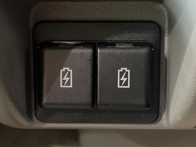 エブリイ ジョインターボ　バックカメラ　ＳＤナビ　衝突被害軽減システム　禁煙車　ドラレコ　コーナーセンサー　ＨＩＤヘッド　ＥＴＣ　車線逸脱警報　オートライト　Ｂｌｕｅｔｏｏｔｈ　ＣＤ　ＤＶＤ再生　フルセグ（35枚目）