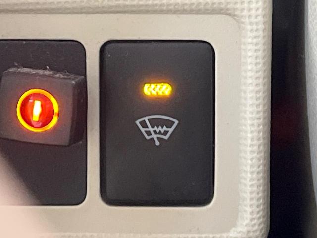 ムーヴキャンバス ＧメイクアップＶＳ　ＳＡＩＩＩ　ＳＤナビ　両側電動ドア　全周囲カメラ　衝突被害軽減システム　禁煙車　シートヒーター　ドラレコ　スマートキー　ＬＥＤヘッド　ＥＴＣ　オートハイビーム　車線逸脱警報　オートライト　オートエアコン（28枚目）