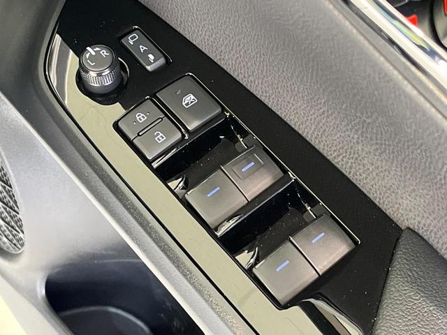 プリウス Ａ　純正ナビ　バックカメラ　衝突被害軽減システム　レーダークルーズ　禁煙車　パワーシート　ドラレコ　コーナーセンサー　ヘッドアップディスプレイ　スマートキー　ＬＥＤヘッド　ＥＴＣ　オートハイビーム（33枚目）