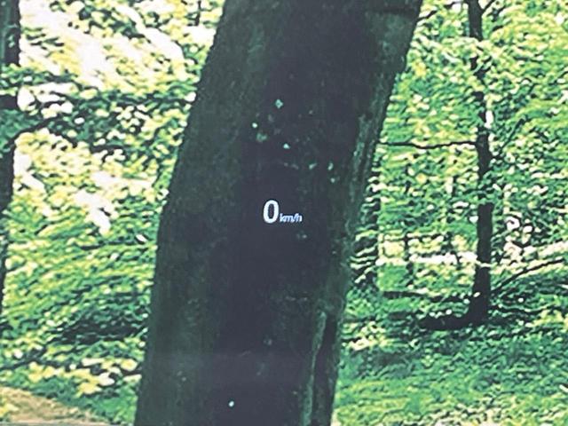 ＣＸ－５ ＸＤ　プロアクティブ　ＢＯＳＥサウンド　マツダコネクトナビ　サイド・バックカメラ　衝突軽減　レーダークルーズ　禁煙車　ドラレコ　コーナーセンサー　スマートキー　ＬＥＤヘッド　ＥＴＣ　純正１９インチアルミ（38枚目）