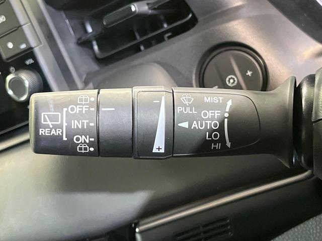 ヴェゼル e:HEV Z 純正9型ナビ バックカメラ 衝突被害軽減システム レーダークルーズ 禁煙車 電動リアゲート ハーフレザーシート ドラレコ コーナーセンサー スマートキー LEDヘッド ETC 純正18インチアルミ(28枚目)