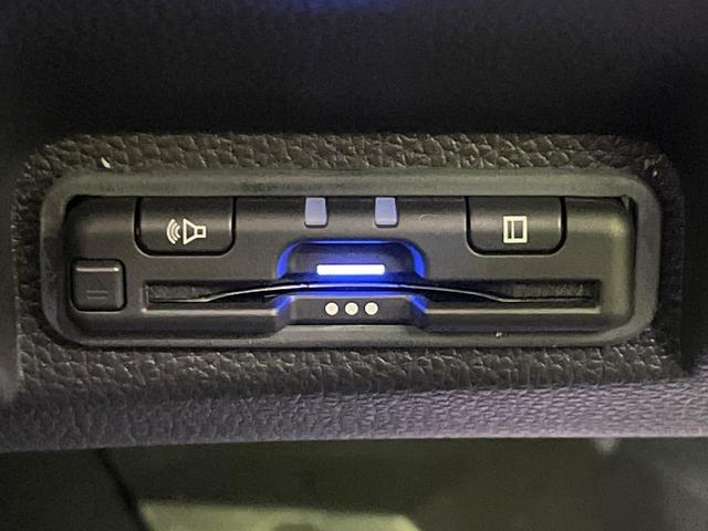 ヴェゼル e:HEV Z 純正9型ナビ バックカメラ 衝突被害軽減システム レーダークルーズ 禁煙車 電動リアゲート ハーフレザーシート ドラレコ コーナーセンサー スマートキー LEDヘッド ETC 純正18インチアルミ(43枚目)