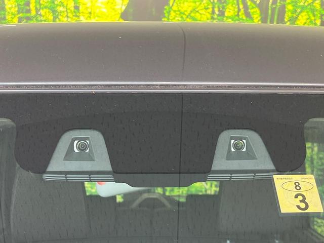 スペーシアギア ハイブリッドＸＺ　純正８型ナビ　両側電動ドア　バックカメラ　衝突被害軽減　禁煙車　レーダークルーズ　コーナーセンサー　シートヒーター　スマートキー　ＥＴＣ　純正アルミ　車線逸脱警報　オートエアコン　Ｂｌｕｅｔｏｏｔｈ（3枚目）