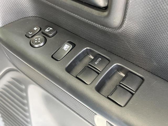 スペーシアギア ハイブリッドＸＺ　純正８型ナビ　両側電動ドア　バックカメラ　衝突被害軽減　禁煙車　レーダークルーズ　コーナーセンサー　シートヒーター　スマートキー　ＥＴＣ　純正アルミ　車線逸脱警報　オートエアコン　Ｂｌｕｅｔｏｏｔｈ（35枚目）