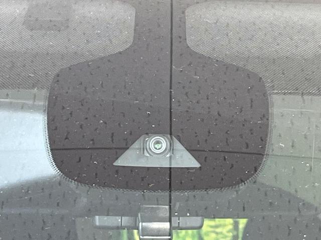 セレナ e-パワー ハイウェイスターV 純正10型ナビ 両側電動ドア 後席モニター プロパイロット 全周囲カメラ 衝突被害軽減システム 禁煙車 ドラレコ スマートキー LEDヘッド ETC リアオートエアコン Bluetooth(6枚目)