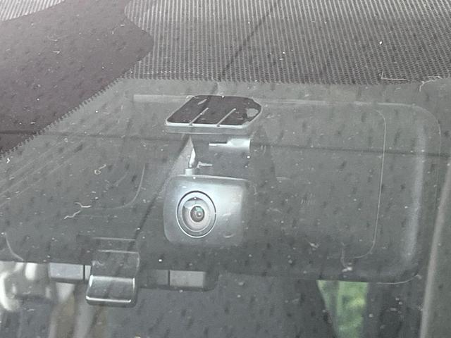 セレナ e-パワー ハイウェイスターV 純正10型ナビ 両側電動ドア 後席モニター プロパイロット 全周囲カメラ 衝突被害軽減システム 禁煙車 ドラレコ スマートキー LEDヘッド ETC リアオートエアコン Bluetooth(43枚目)